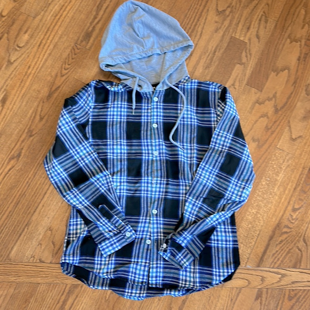 Men’s button down hoodie flannel shirt